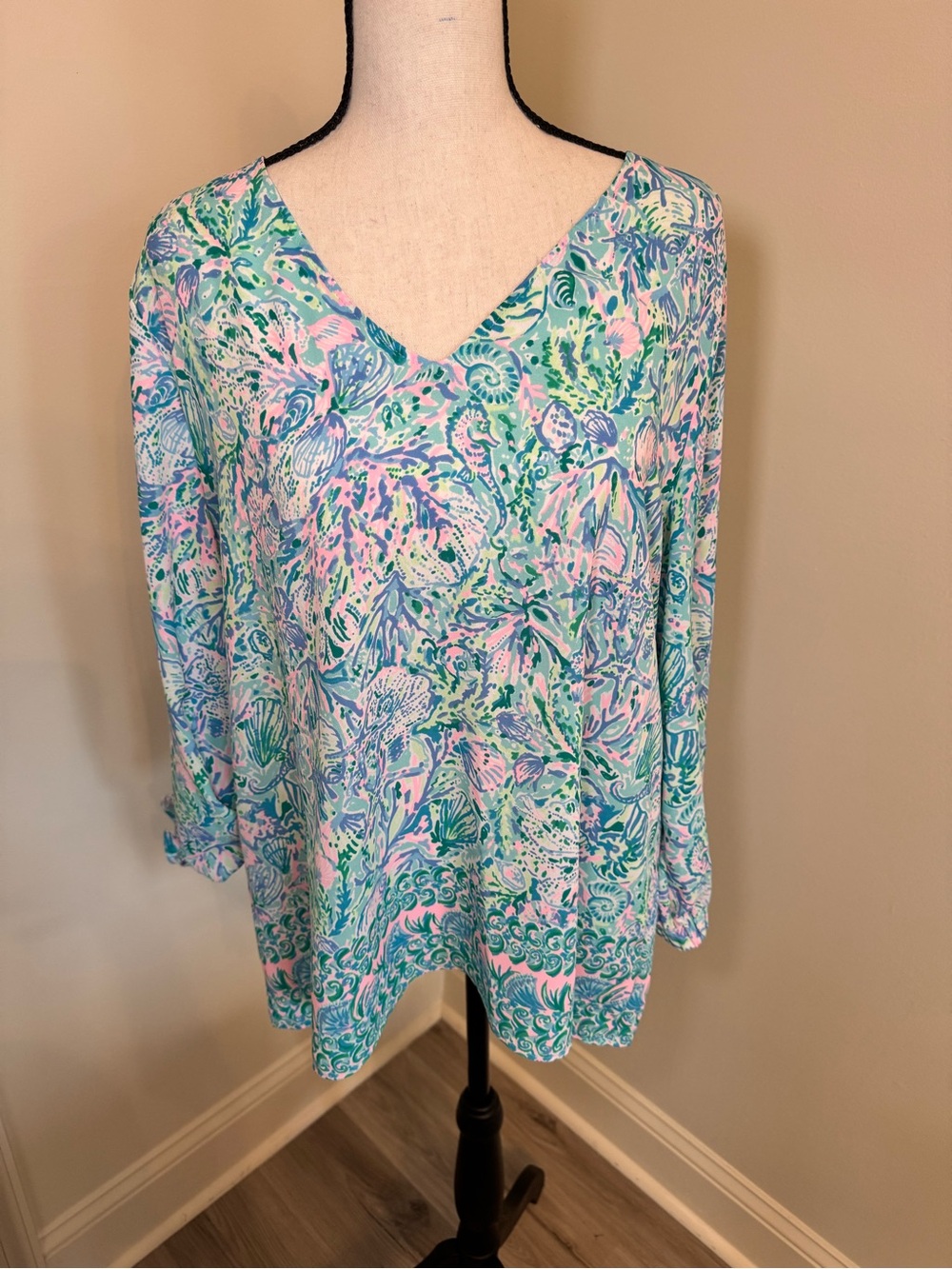 Lilly Pulitzer Pastel Aqua, Seafoam & Pink V-Neck Tunic